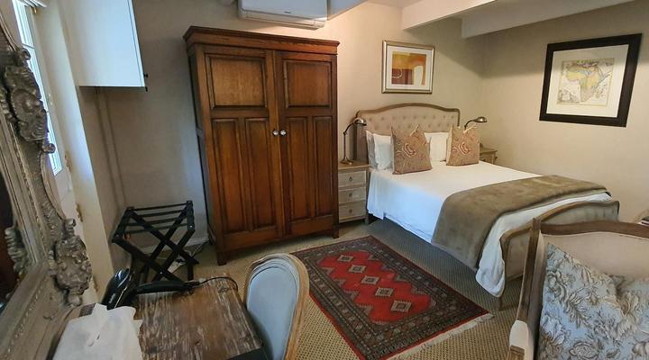 Maison Chablis Guest House