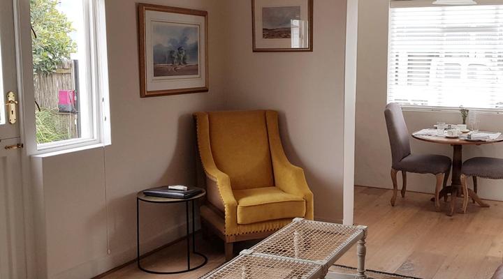 Maison Chablis Guest House