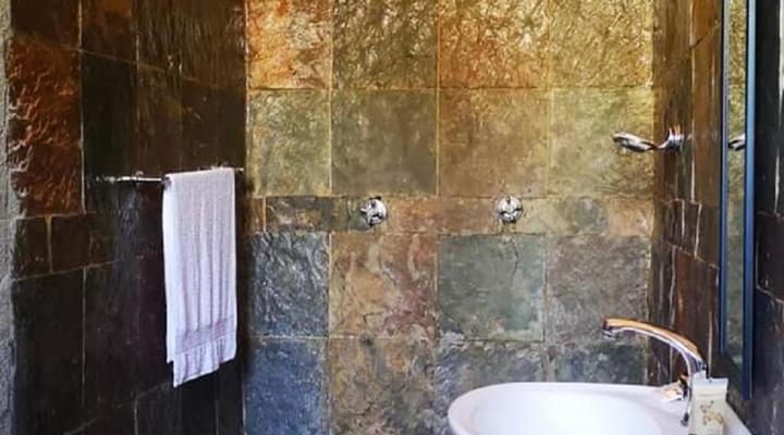 Endhawini Safari Lodge