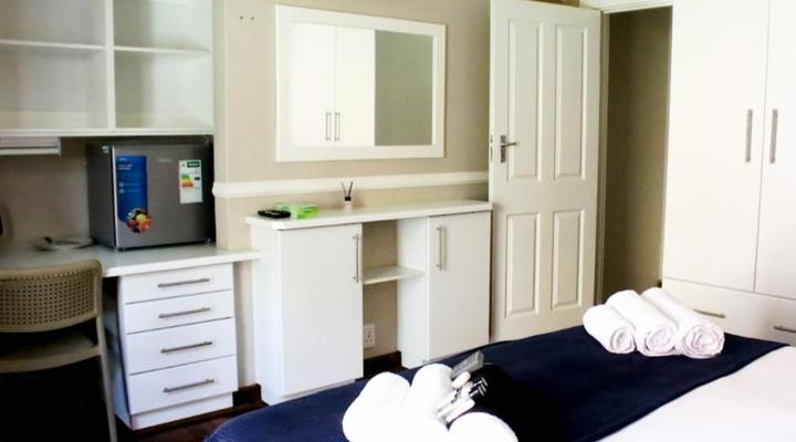 Summerstrand Beach Guest House