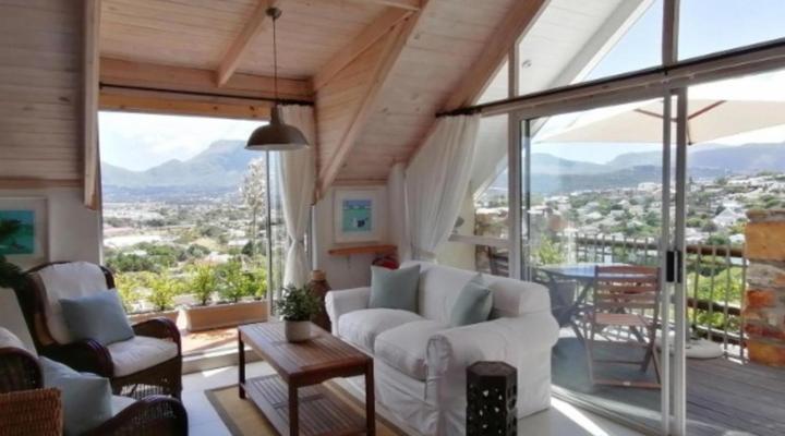 African Violet - Loft Living