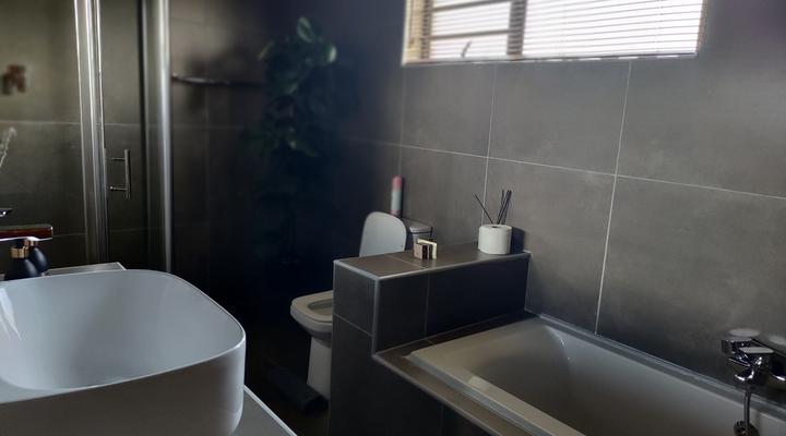 Uurpan Safari Lodge - Schweizer