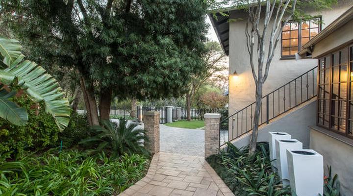 Garden View Executive Suite