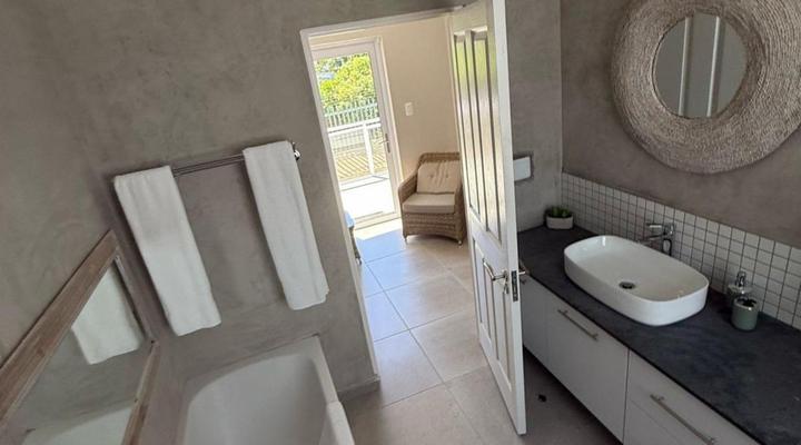 Lodge 120 Pinnacle Point Estate