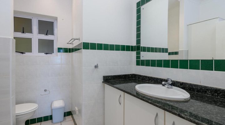 Albatross Guest House