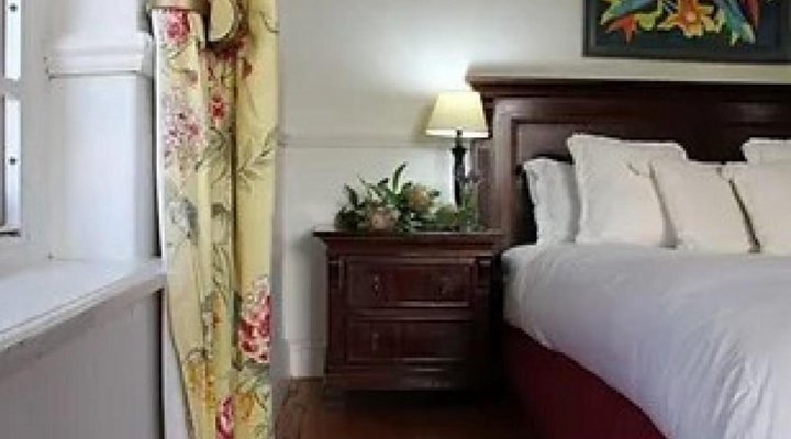 Le Ballon Rouge Guest House