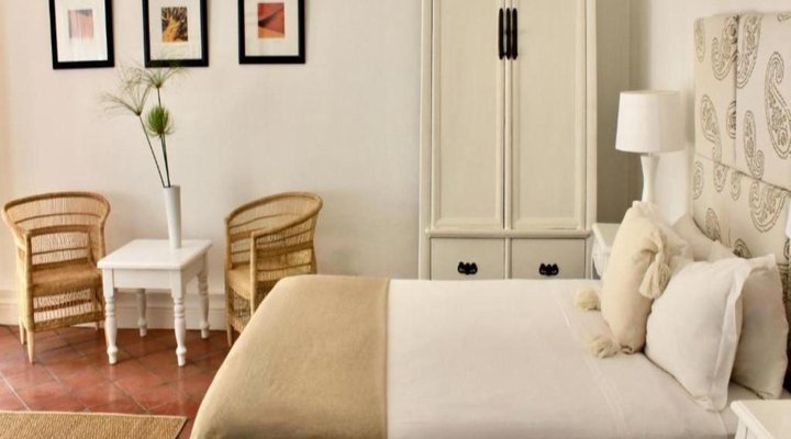 Le Ballon Rouge Guest House