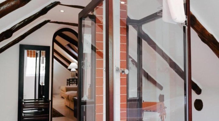 Le Ballon Rouge Guest House