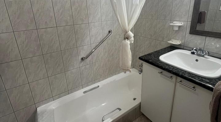 Shingalana Guest House