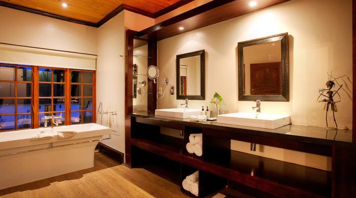 Woodall Country House & Spa