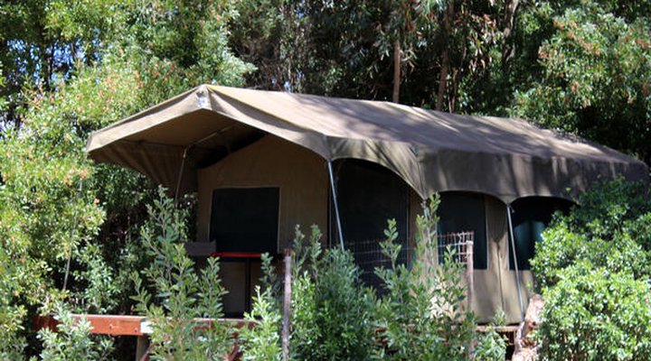 Kunguru Lodge / Tri Active Events Management.