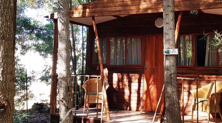 Kunguru Lodge / Tri Active Events Management.