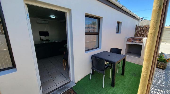 La Bella Vida Self Catering Apartments