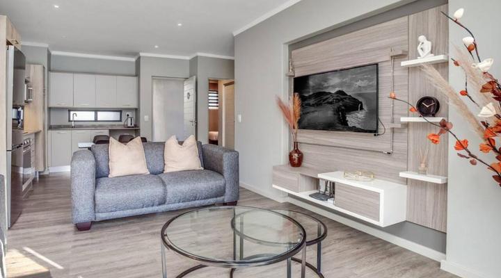 Urban Oasis Apartments @ the Galleries