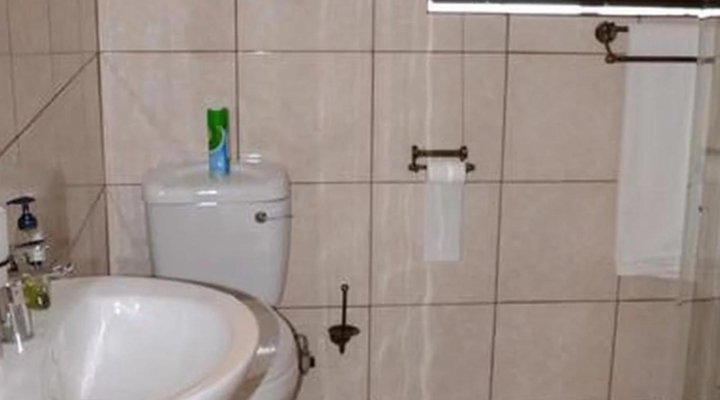 Elephant Lodge Guest House