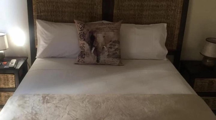 Elephant Lodge Guest House