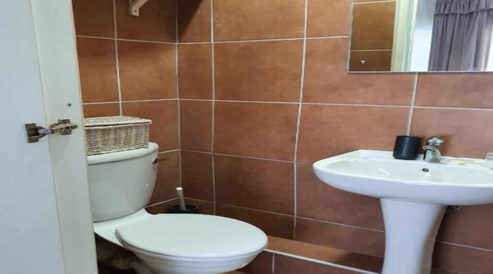 Zenith Apartments - La Loggia