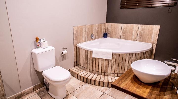 St Ives Lodge and Venue