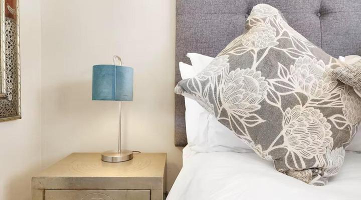 907 Quayside Apartment