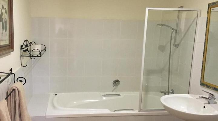 Melrose Place Boutique Hotel