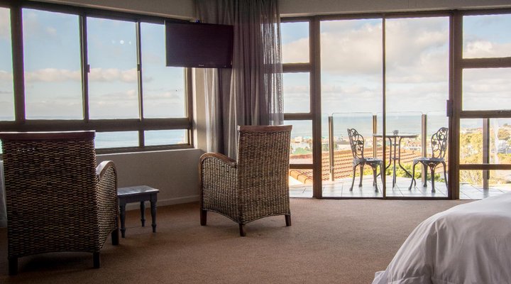 Edward Charles Manor