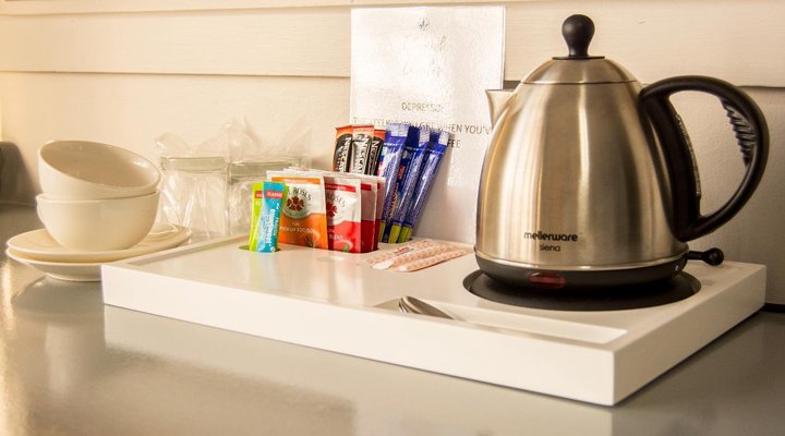 Edward Charles Manor