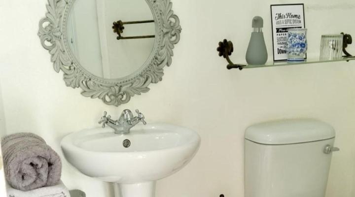 Green Ivy Guest House