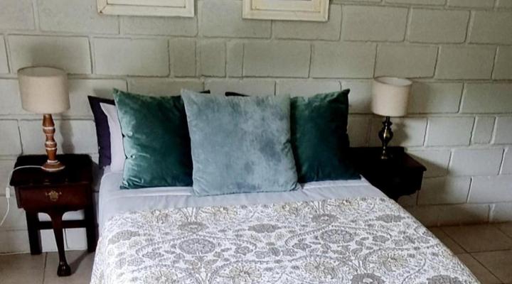 Green Ivy Guest House