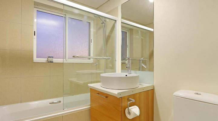 Horizon Bay 1201 by HostAgents