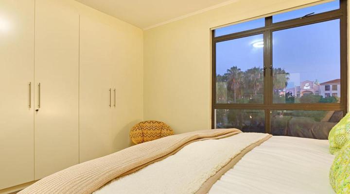 Capri 101 by HostAgents