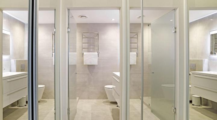 Dolphin Beach H106 by HostAgents