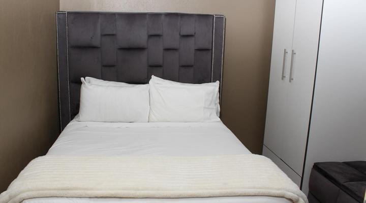 Golden Emperors Lodge & Spa