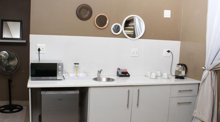 Golden Emperors Lodge & Spa