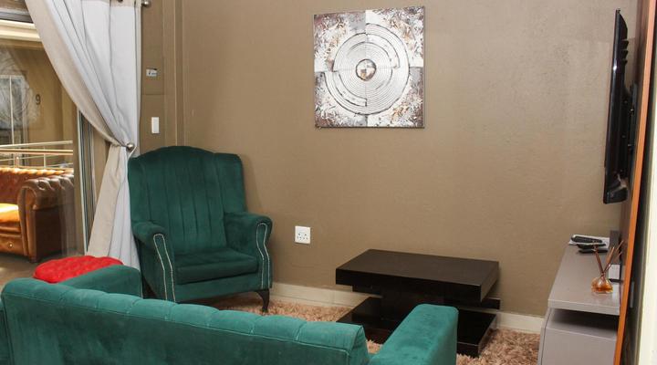 Golden Emperors Lodge & Spa