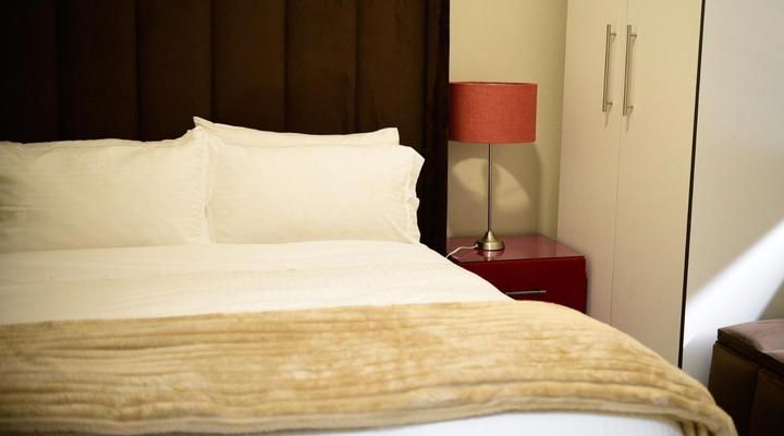 Golden Emperors Lodge & Spa