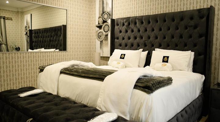 Golden Emperors Lodge & Spa