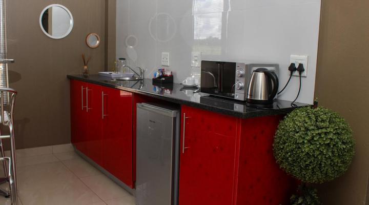 Golden Emperors Lodge & Spa