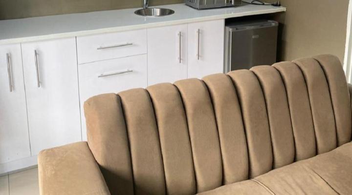 Golden Emperors Lodge & Spa