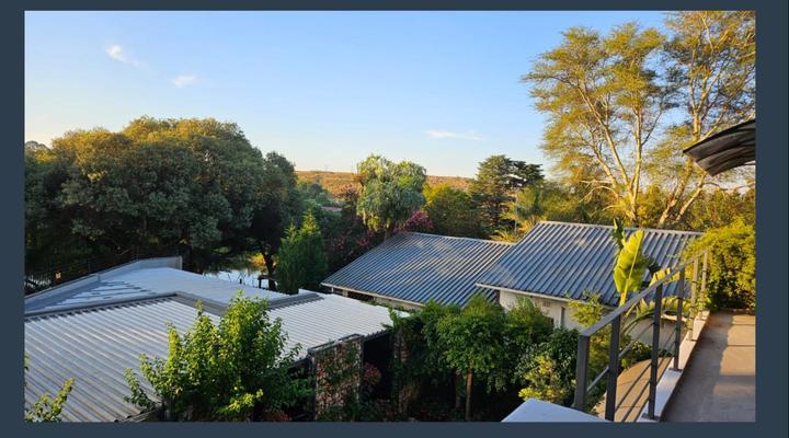 Hadeda Hall Guest House