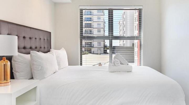 The Paragon 317 by HostAgents