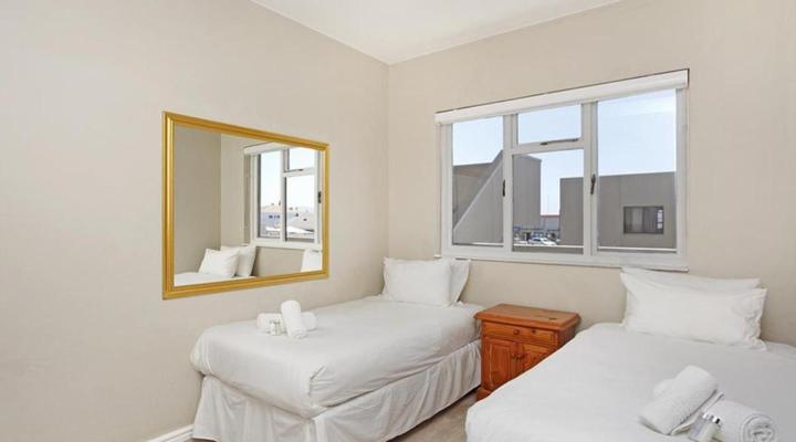 Witsand 102 by HostAgents