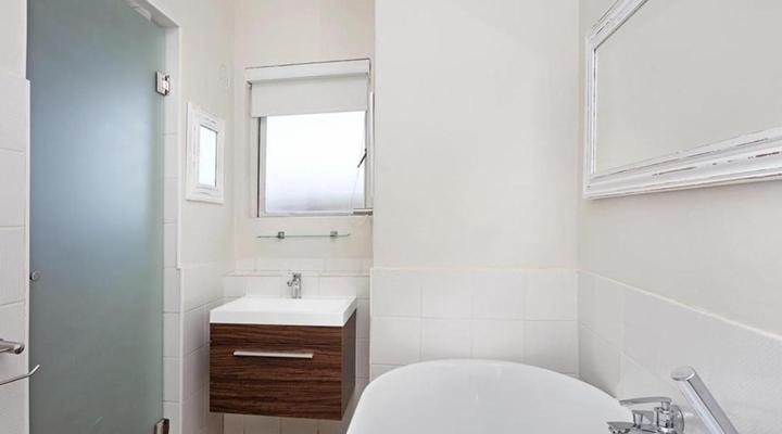 Witsand 102 by HostAgents