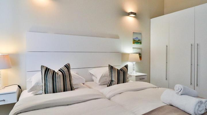 Whale Coast All-Suite-Hotel