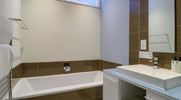 Whale Coast All-Suite-Hotel