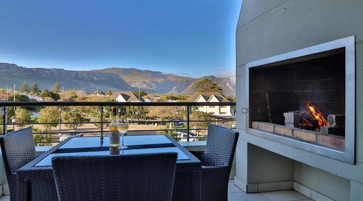 Whale Coast All-Suite-Hotel