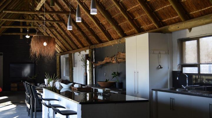 Thulani Game Lodge & Eco Estate