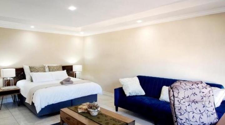 Waterfall City Guest Lodge