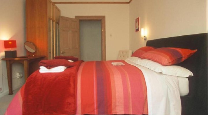 Dunkley House