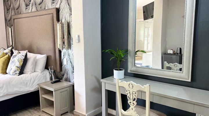 Cathedral Peak Wine Estate Manor