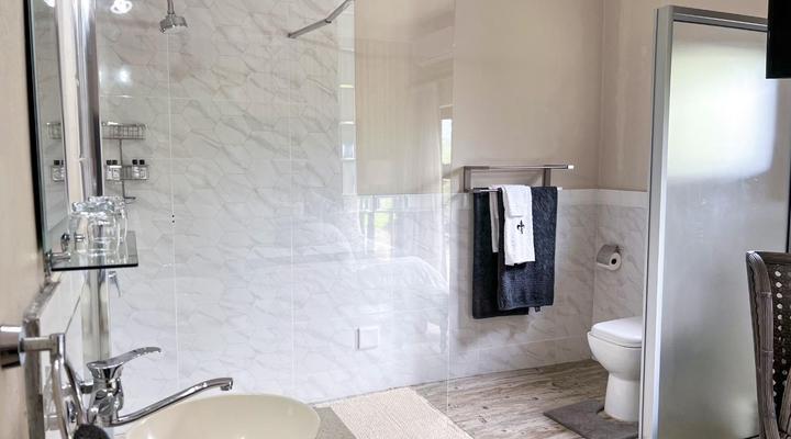 Cathedral Peak Wine Estate Manor